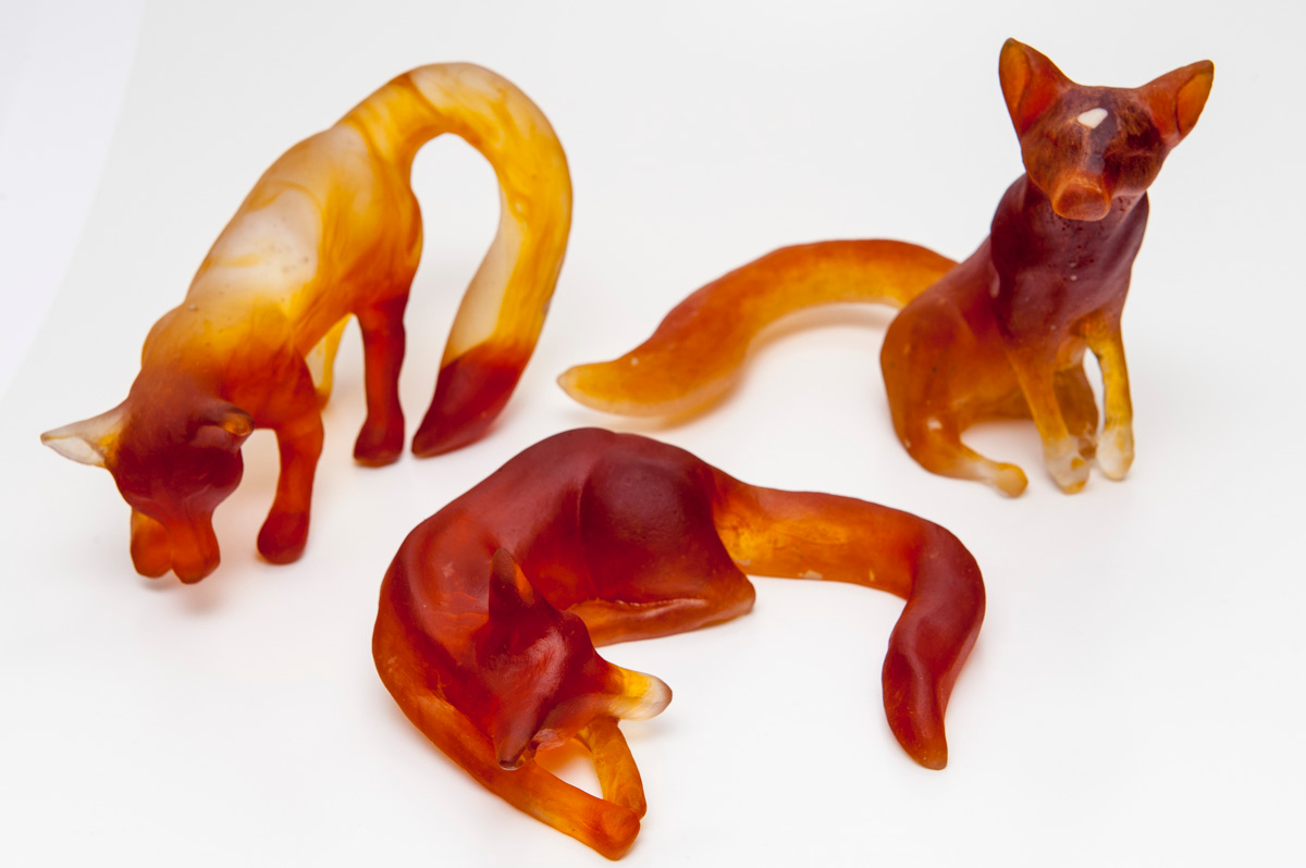 GlassSocietyIre's tweet photo. Eva Reddy @eraevareddyart is featured in our Irish Glass Gift Guide!
See what she & our other #GSOIMembers have to offer to fill your Christmas list with #glassgifts!
https://t.co/MVgKKUMIwV
#madelocal #buyirish #irishglassgiftguide https://t.co/5R6dEa84Rb