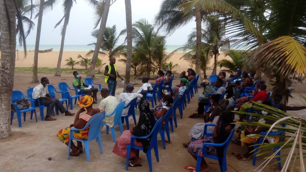 af_ruralwater's tweet photo. #PASPEA
Poursuite des échanges avec les habitants des quartiers impactés par les travaux de remplacement des conduites en amiante ciment dans la basse ville d'Aného! https://t.co/2w8M0DYDGI