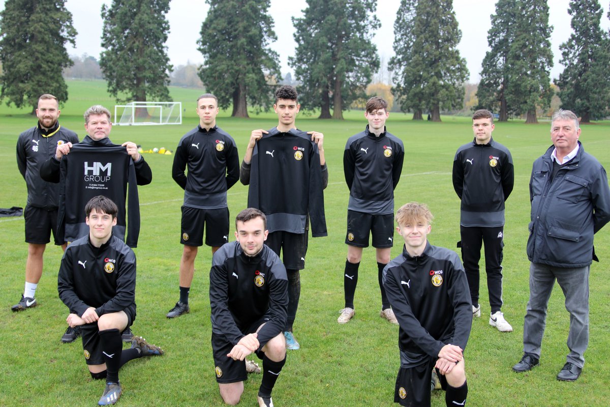 Our Leamington FC Academy at @MoretonColWCG has received a huge boost after signing a new sponsorship deal with Solihull-based Construction firm HM Group - £6,000 to sponsor the training kit for the academy for the upcoming season. wcg.ac.uk/page/1490/kit-…