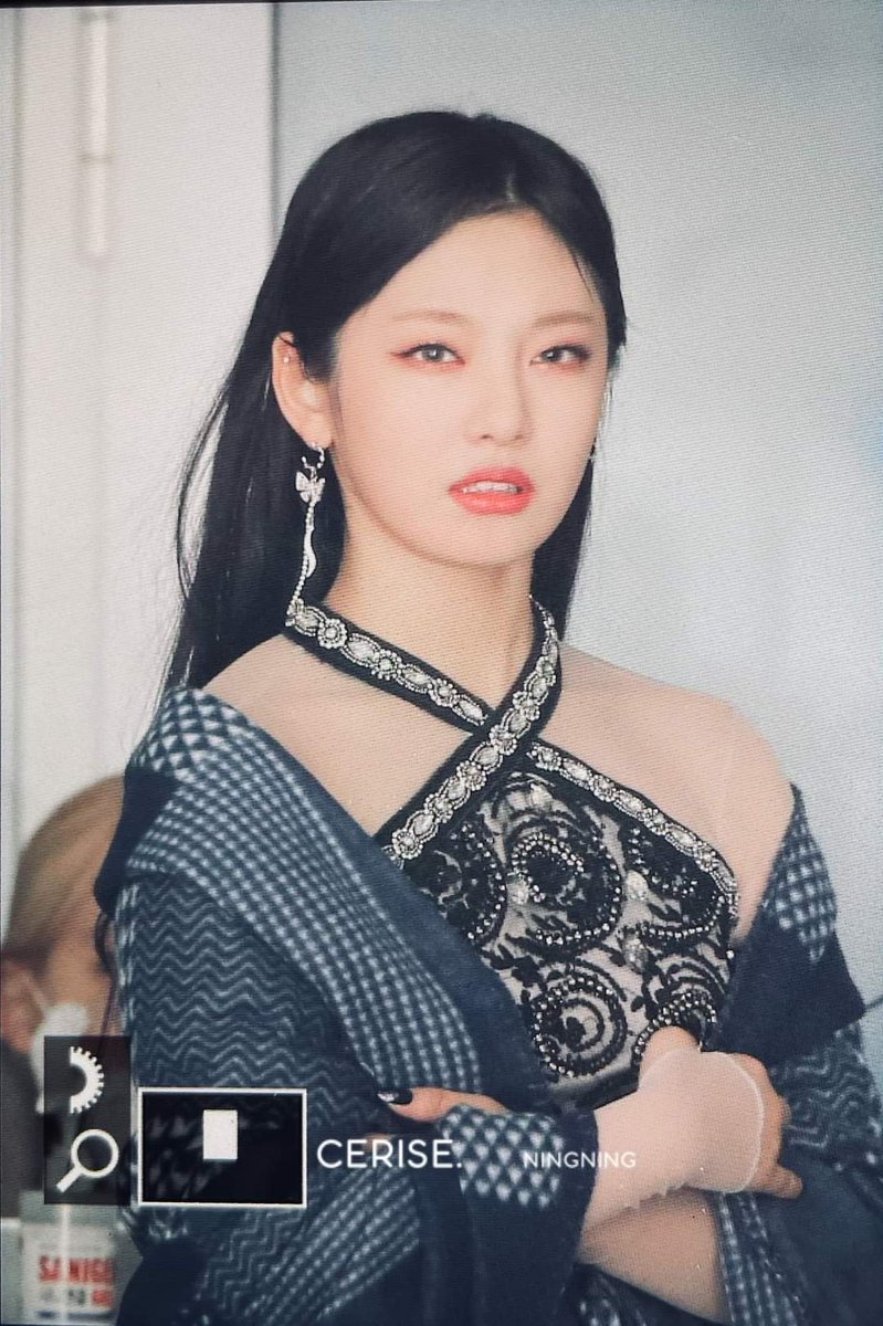 bow down to the queen