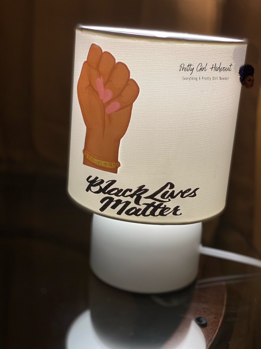 Known4Greatnes's tweet photo. YES I CREATED A BLACK LIVES MATTER LAMP...JUST IMAGINE THE MANY POSSIBILITIES THAT CAN BE DONE!!!!! ⁣
#blackartwork #blackartistry #blackartgang #blackartmatters #blackart365 #art #artistsoninstagram #artist #artoftheday #blacklivesmatter #blacklivesmatter #blacklivesmater https://t.co/x64Mpp0yxA