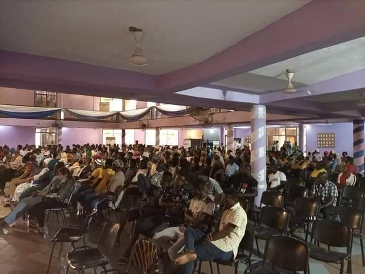 mentor_nick's tweet photo. The Opportunity you are looking for is just close to you, all you need is to open your eyes and mind to see it... The people of #Tamale Never cease to amaze us with their open minded to Business Opportunities. https://t.co/crUpv0zXr5