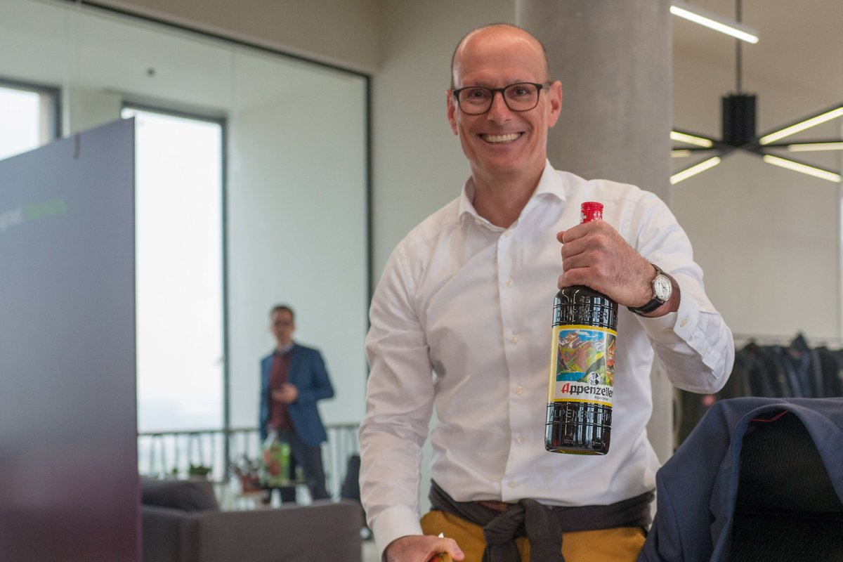 Jürg Stuker tweet media