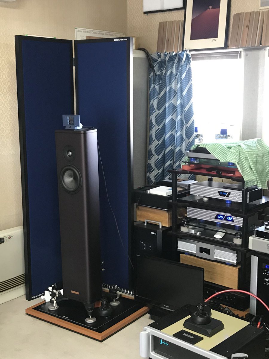 株式会社静科 しずか 防音 吸音 調音のプロ Shizuka Inc フローリングにオーディオって誰が決めたんですか と 偉そうな始まりですが 畳のお客様にshizuka Stillness Panel Sdmをご採用いただきました 床からの反響は畳で吸音し Sdmでフラッター