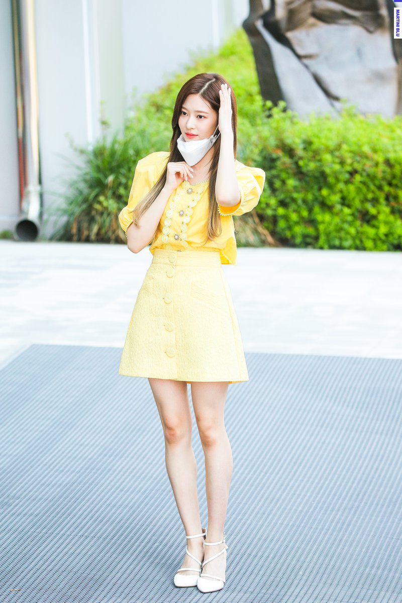 마티니 블루 tweet media