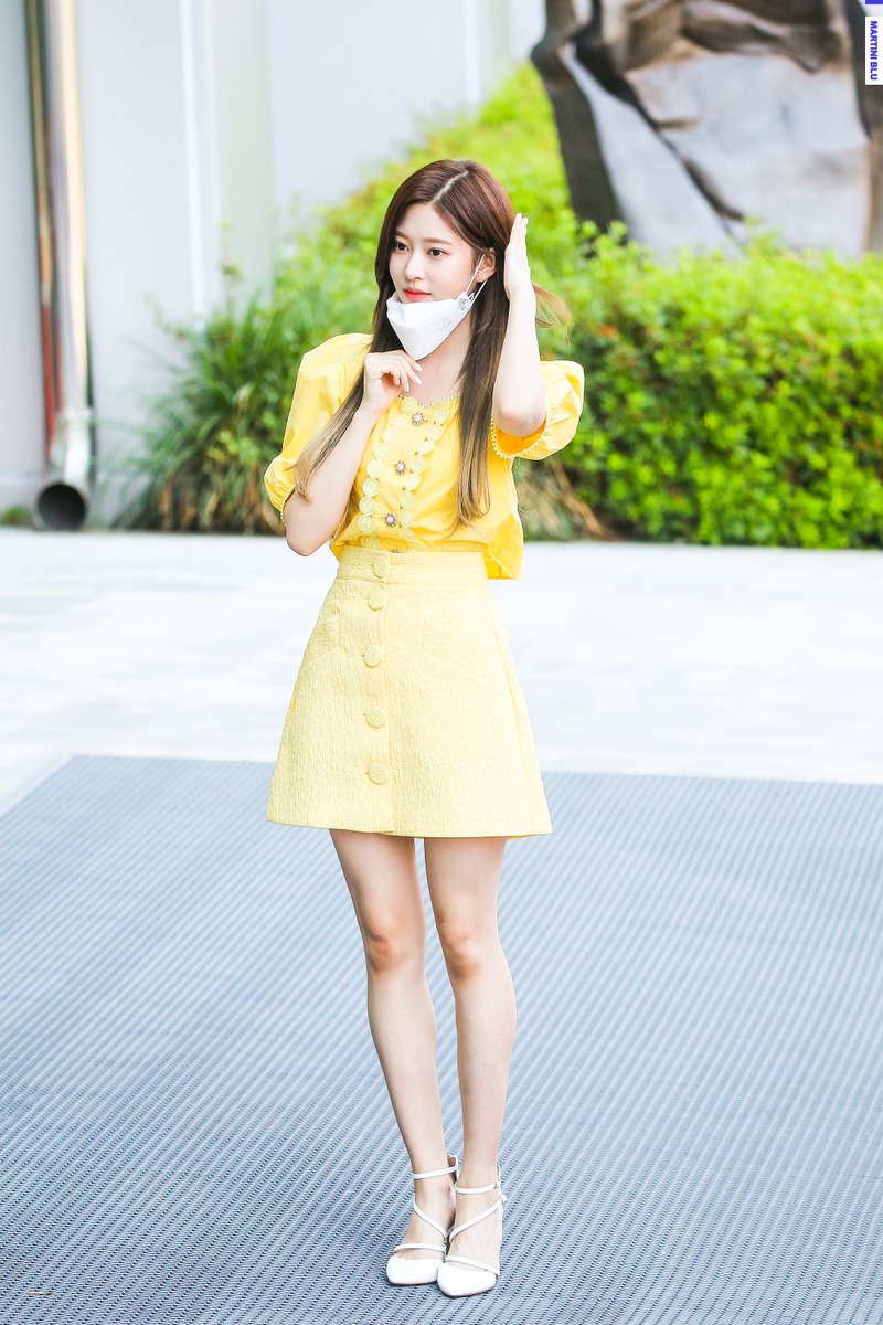 마티니 블루 tweet media