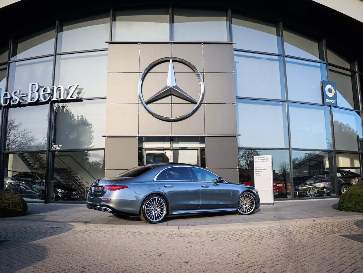 ASVMercedes's tweet photo. De nieuwe Mercedes-Benz S-Klasse staat nu bij ons in de showroom in Veghel en Eindhoven. De meest geavanceerde auto ooit! https://t.co/Y2TiJ7NcTF