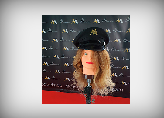 MounirSpain's tweet photo. No te quedes con las ganas de crecer en este mundo únete a nuestro equipo y dale un nuevo toque a tu salón con la #evolucióndelcolor #mounir.
https://t.co/sPlFUlBcXg https://t.co/gs4XErO4Ay