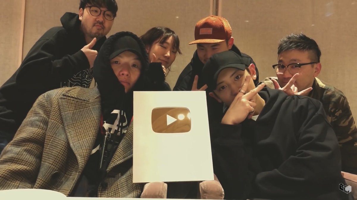 pcysarchive's tweet photo. D-4: studios 

forever grateful to see chanyeol doing the things he’s passionate about through studio nng and studio 519 🤍

#LOEYVEMBER https://t.co/82Gk3ScrLw
