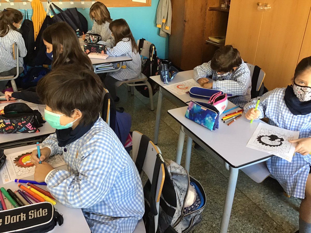 mercedaries's tweet photo. Thanks giving Week.
Aquest dijous es celebra a America el dia d’acció de gràcies.
A 3r estem pensant a quantes coses i situacions volem donar Gràcies.
I acabem pintant el famòs Turkey
#fsf3prim #Thanksgiving2020 #turkey https://t.co/aLUmYWpskK