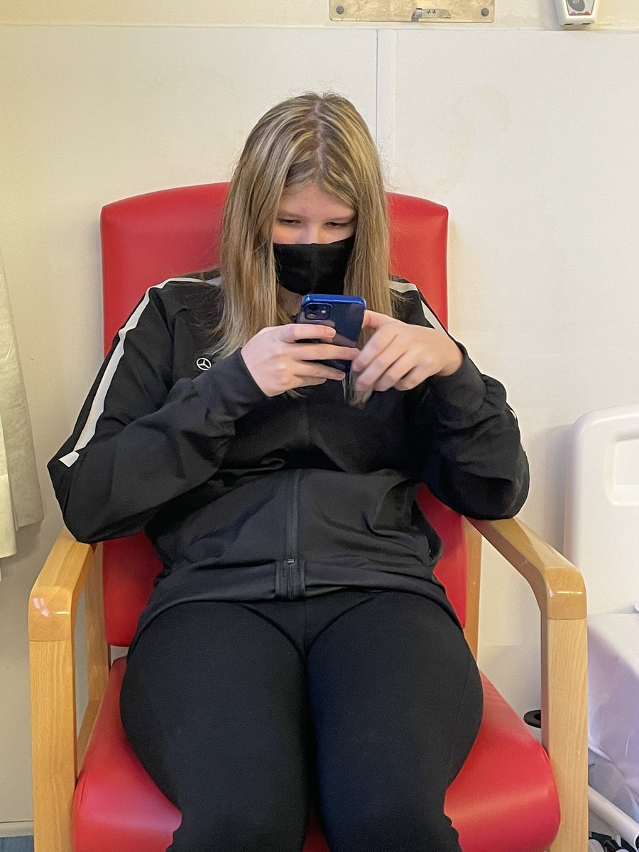 MLD1973's tweet photo. All done - thanks for the well wishes. On the road to recovery now ๐๐ป๐ค๐ป Already asked to stand up to try it out ๐๐๐ #ThisGirlDoes #Keepers #LittlestGremlin #Proud https://t.co/XOBT55SFFB