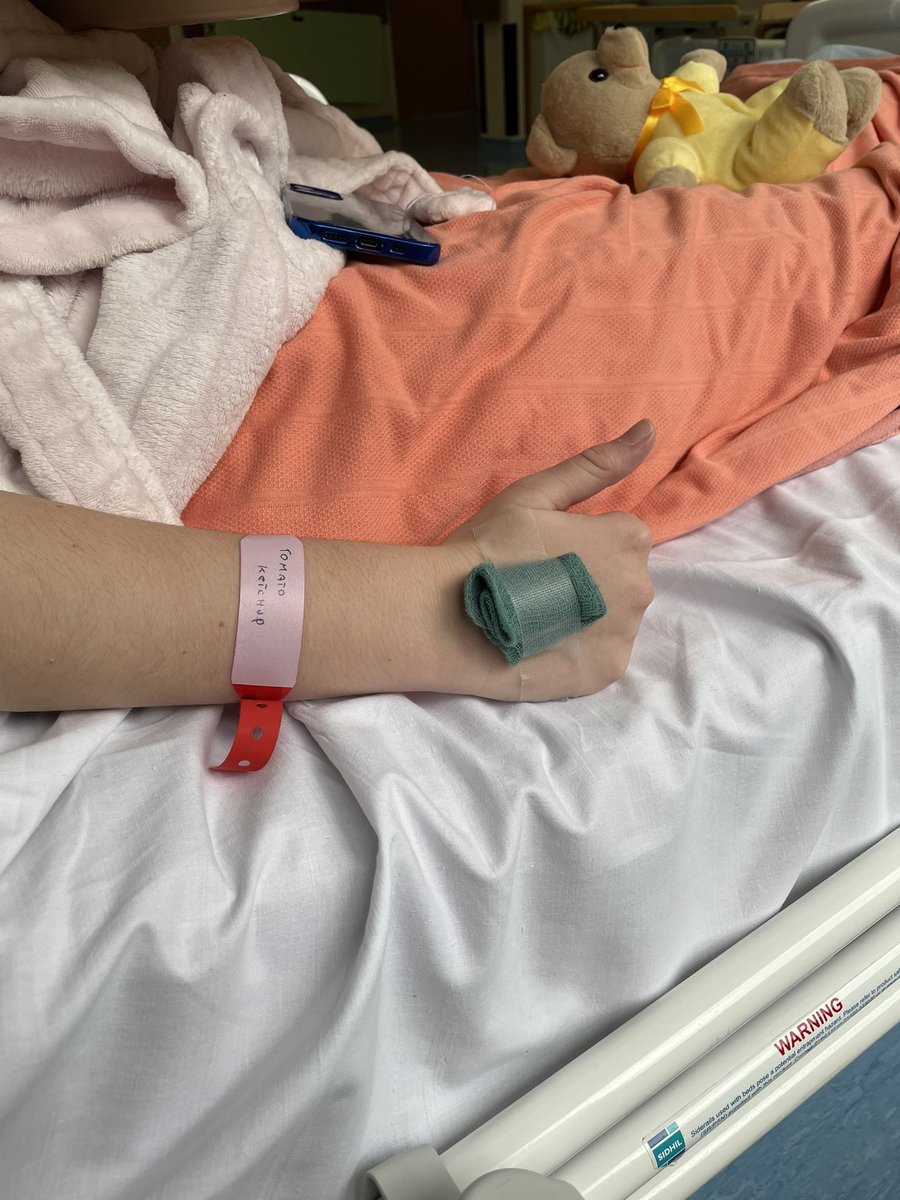 MLD1973's tweet photo. All done - thanks for the well wishes. On the road to recovery now ๐๐ป๐ค๐ป Already asked to stand up to try it out ๐๐๐ #ThisGirlDoes #Keepers #LittlestGremlin #Proud https://t.co/XOBT55SFFB