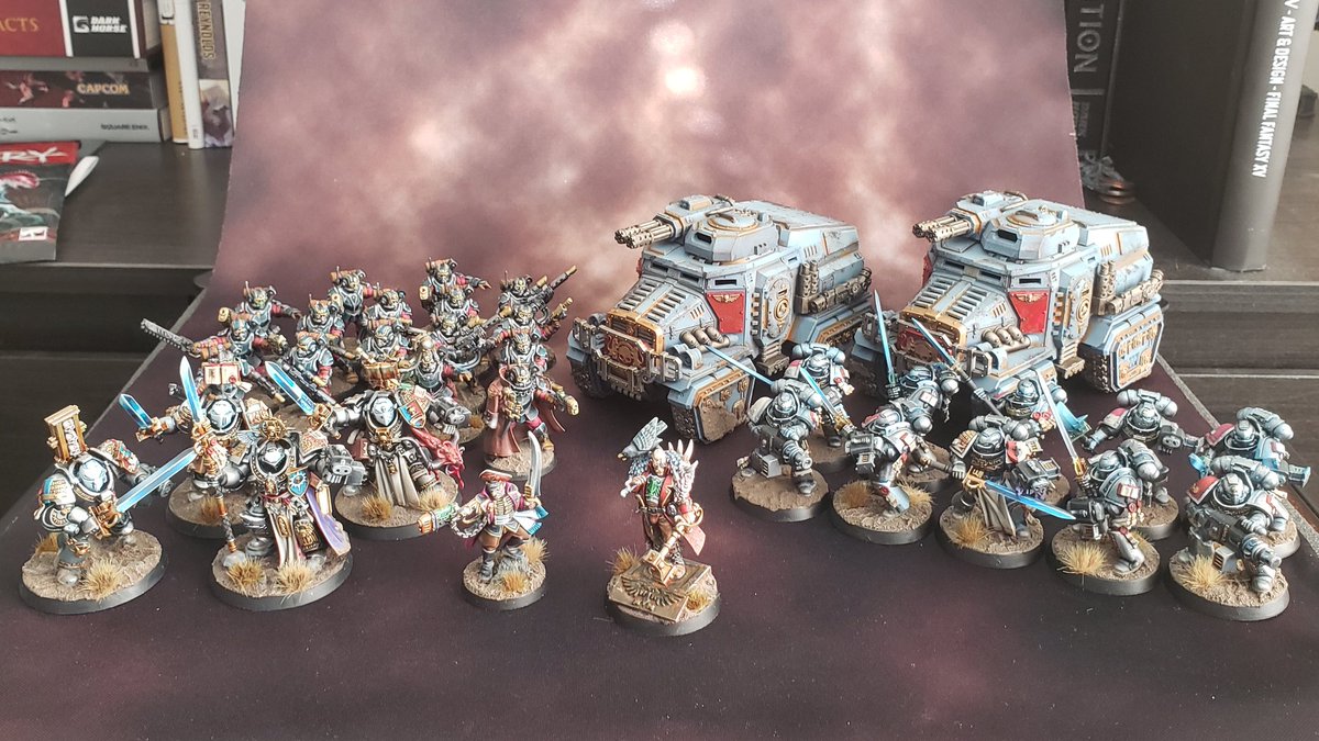 CV_Consigliere's tweet photo. My #painthammer achievement for 2020 will be painting my first 40k army in five years. Daemonhunters, a classic theme expressed through newer models. #paintingwarhammer #warhammercommunity #new40k @WarComTeam https://t.co/TtFLAln9y6