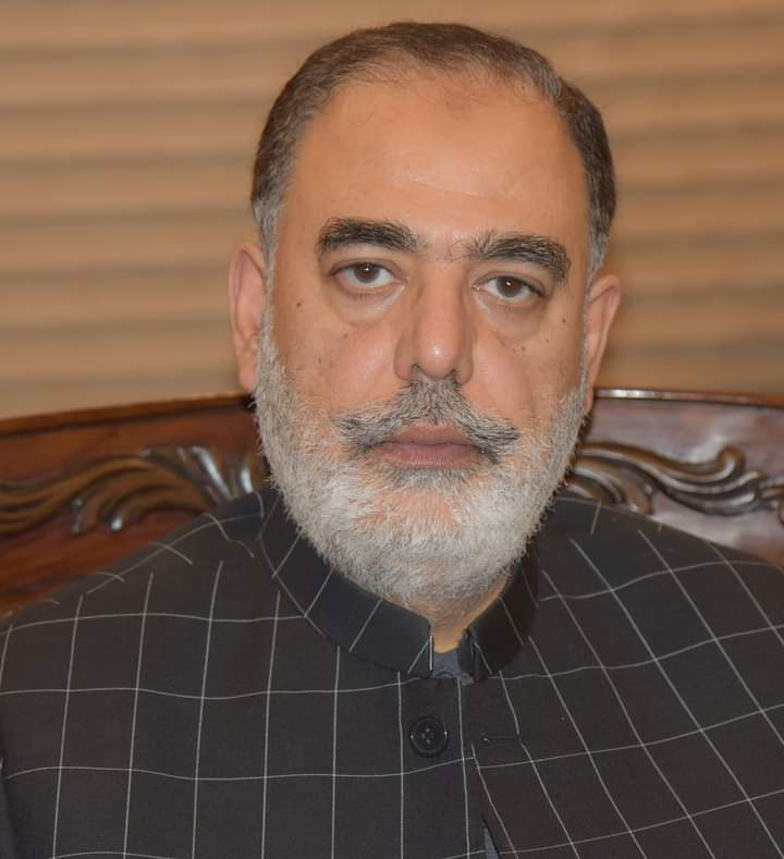 TalhaSenator's tweet photo. پشاور : ضلع پشاور کے مضافاتی علاقوں میں محمد طلحہ محمود فاؤنڈیشن کی جانب سے سینکڑوں مستحق خاندانوں میں راشن پیکج کی تقسیم
اس موقع پر چیئرمین محمد طلحہ محمود فاؤنڈیشن، سینیٹر محمد طلحہ محمود نے خصوصی شرکت کی ا
@senatorMtalha 
@iFazliGhafoor https://t.co/mKTgl7M3ub