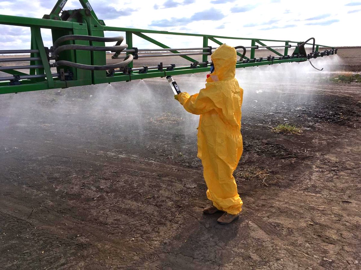 LigierAgro's tweet photo. Asegurate una #AplicaciónEficiente 🚜💦✅
#LigierClean te garantiza una 𝗹𝗶𝗺𝗽𝗶𝗲𝘇𝗮 𝗲𝗳𝗶𝗰𝗮𝘇 𝗱𝗲 𝗿𝗲𝘀𝗶𝗱𝘂𝗼𝘀 𝗱𝗲 𝗳𝗶𝘁𝗼𝘀𝗮𝗻𝗶𝘁𝗮𝗿𝗶𝗼𝘀 presentes en pulverizadoras, eliminando así riesgos de contaminación.
👉 https://t.co/AMzYo3ju49 https://t.co/AgG8oh3bKk
