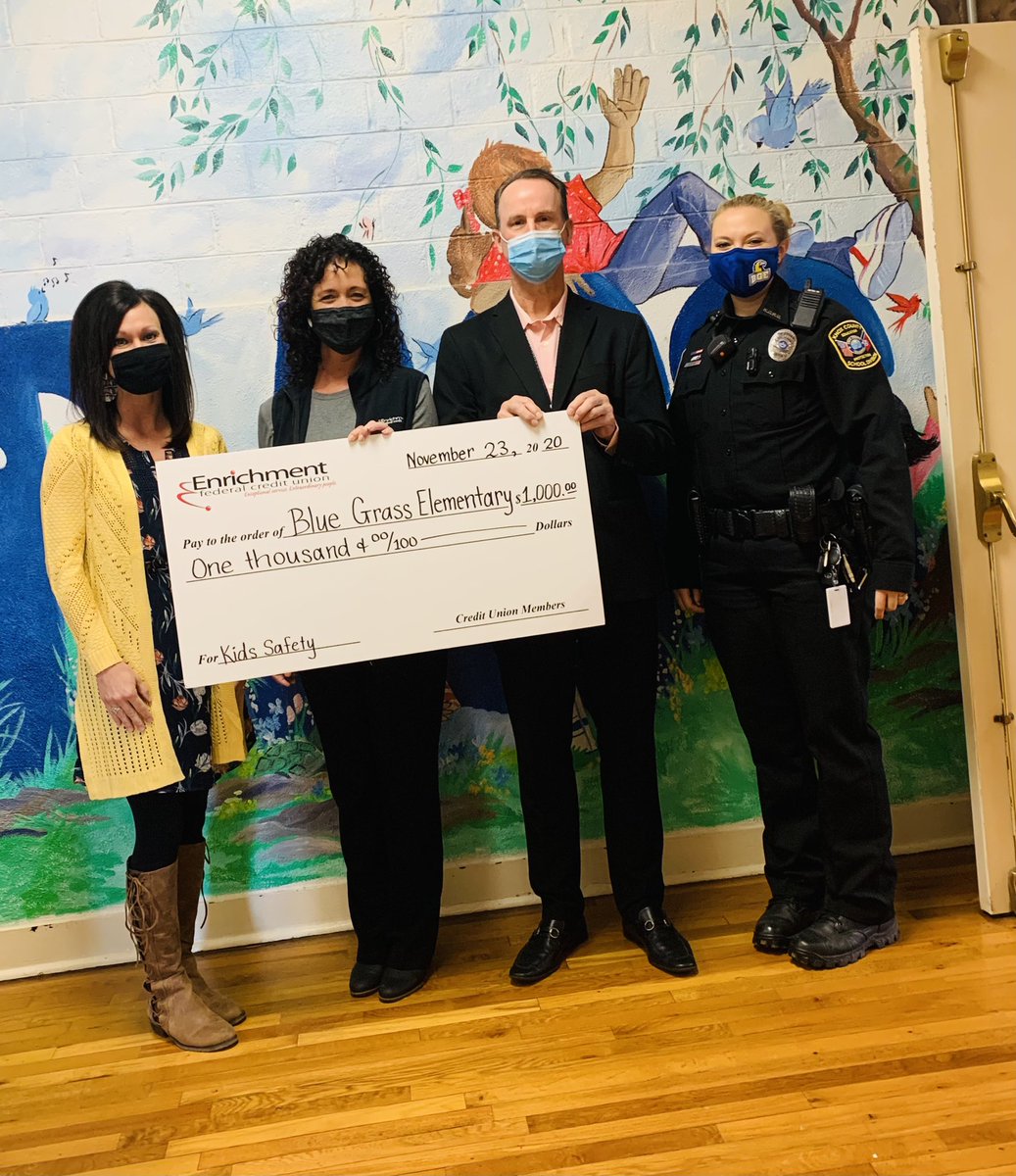 Thankful for Enrichment Federal Credit Union &amp; their generous donation this  morning! We appreciate the opportunity to upgrade our safety supplies <a href="/EFCUNews/">Enrichment FCU</a>  @CantrillJamie <a href="/CADowell1/">Christy Dowell</a> <a href="/katiewheeler06/">Katie Jordan</a>