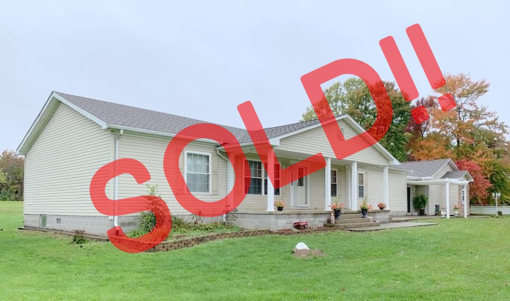 Baer_Auctions's tweet photo. Peddicord Real Estate Auction - SOLD $239,250!!
Ken Baer in action!!  Let us do the same for you today!!
https://t.co/hLZHPskg91
#Auction #RealEstate #home https://t.co/cgyAjkrOLu