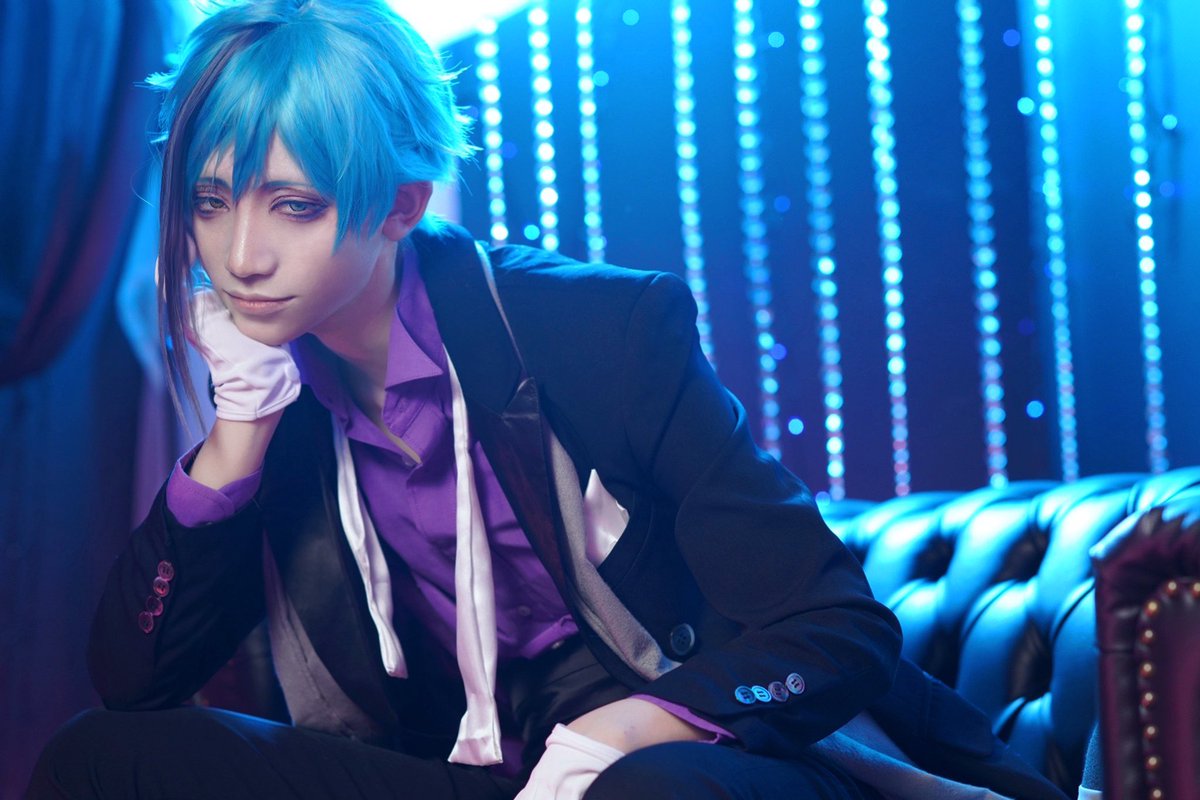 「*コスプレ
twst/フロイド

deep…
photo:ほねさん(@pb_ho」|雲母🐠のイラスト