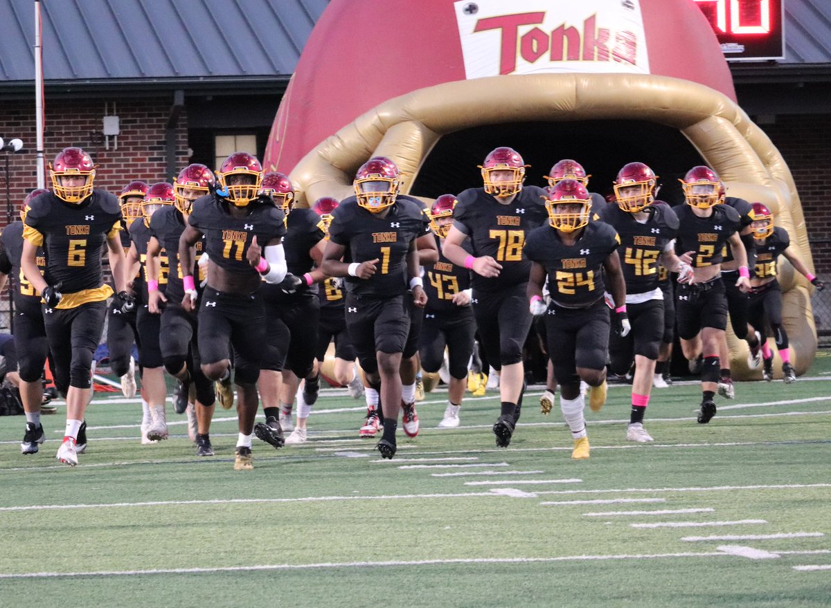 Winnetonka Griffins Football tweet media