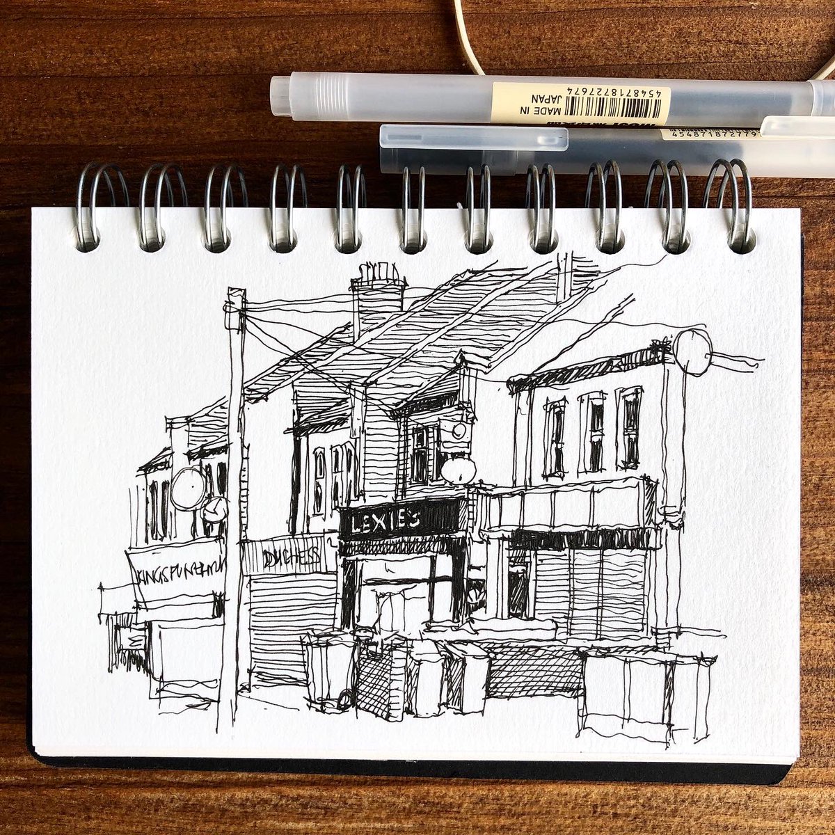 choi_sl's tweet photo. Getting cold out, going to need to find those fingerless gloves! #sketchbook #DailySketch #locationsketching #slcscribbles https://t.co/qJLHemkTrt