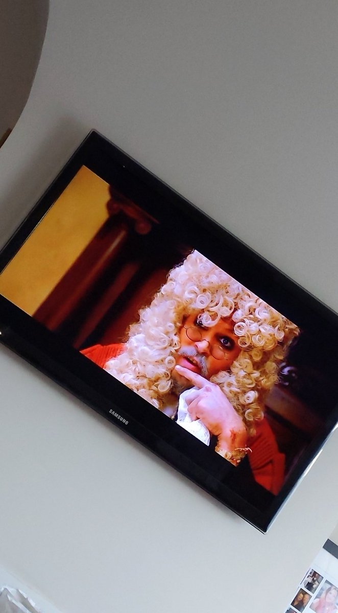 Day 9: Pirates Of The Caribbean: On Stranger's Tide Character: Captain Jack SparrowI really liked this one, gotta admit tho, it was weird without Will & ElizabethBut as always Jack is brilliant & it was nice to see a different side of him with Angelica #JohnnyDeppMarathon