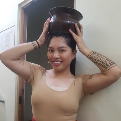 joannadelioness's tweet photo. #APPyear 💜 Dito ko na lang ‘to idDP kasi sabi ni Paul wag daw ‘to gamitin ko for ARW 😌 Join @dlsuhtg !!
#ARW2020
#TeatroParaSaTao
#PassionOverFame https://t.co/DcvNUgRKaG