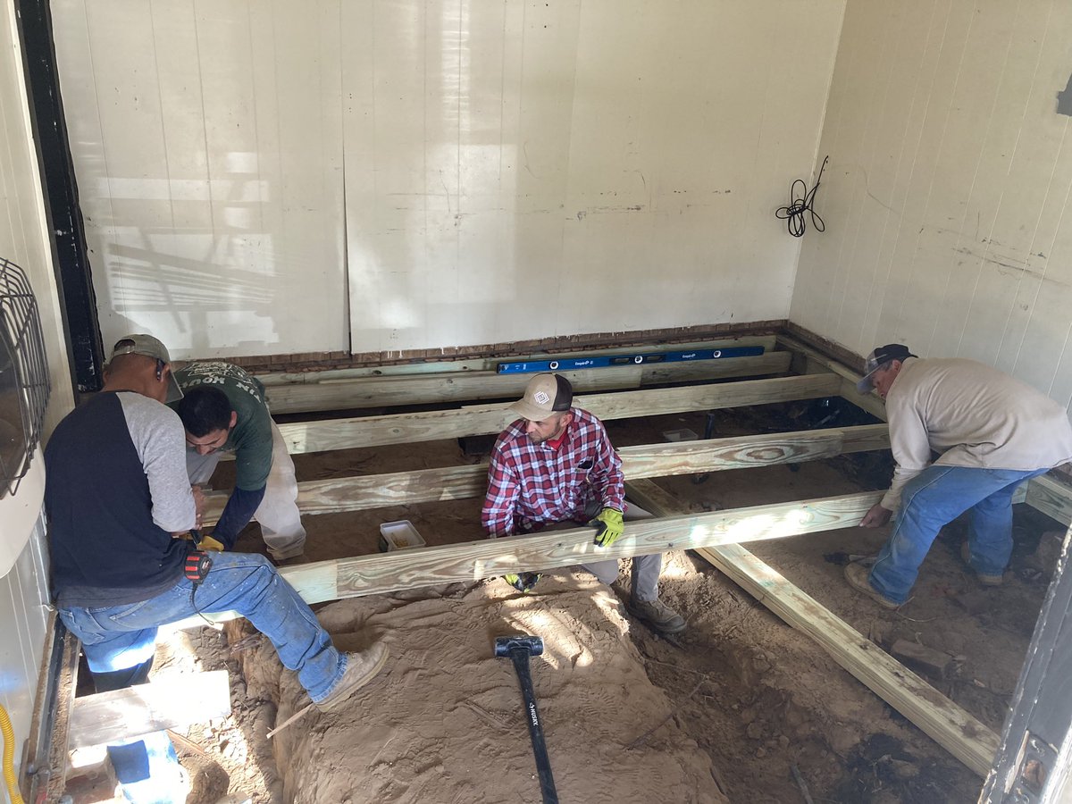 glpdfw's tweet photo. Pier &amp;Beam Foundation Repair https://t.co/47eHZisRX9