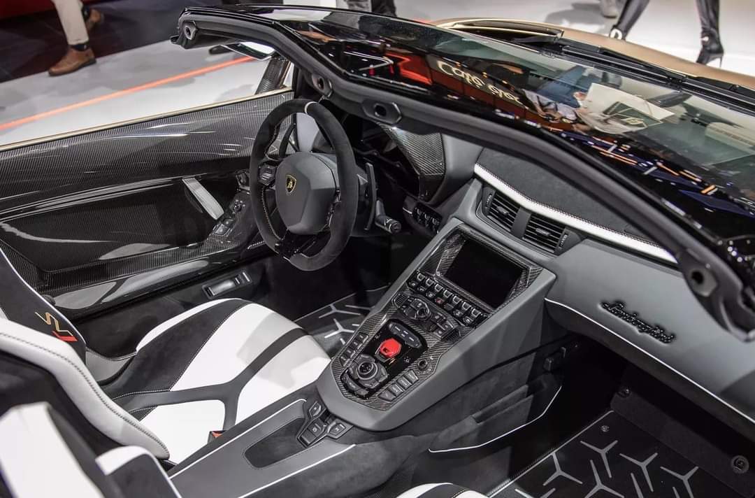 #Lamborghini #Aventador #SVJ #Roadster 🔥 #dc978 #Lamborghiniaventadoor
