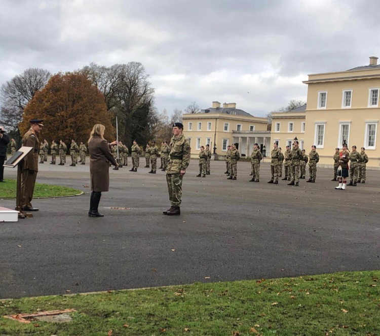 RIrishRegiment's tweet photo. #LeadershipTraining &amp; #development continues across #2RIRISH. #Rangers preparing for their JNCO Cadre, a commission @RMASandhurst along with a pass &amp; commission @LMG12237. The 1st steps of the #ArmyReserve #leadershipjourney #covidsafe 
🟢☘️⚫️ #irishranger https://t.co/arKAWYpC73