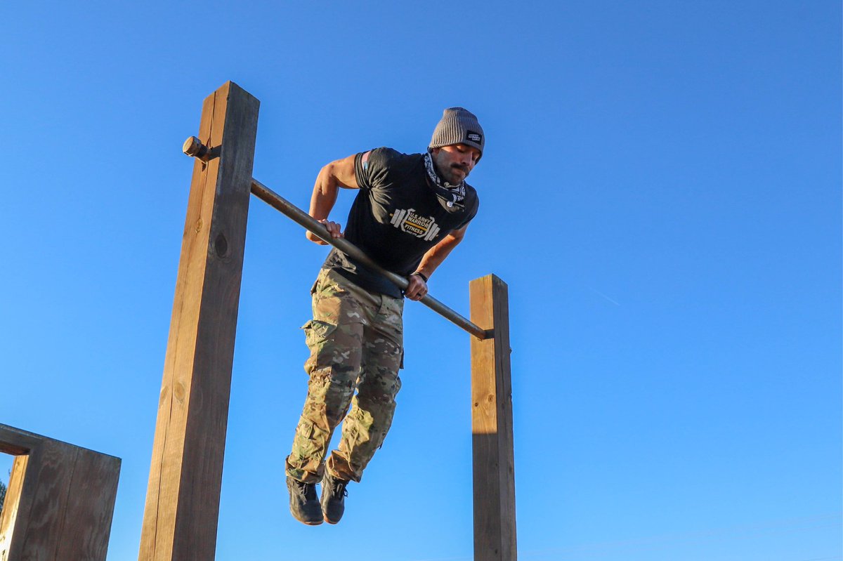 CrossFit Professionals visit 5th Special Forces Group (Airborne) Green Berets for a day of challenging events. #soldier
#USArmy #GreenBerets #5thSFG #TheLegion #DeOpressoLiber #SpecialForces #USASOC #FtCampbell #TrainedAndReady
@USArmy
@USASOCNews 
@GoArmySOF 
@1st_SF_Command
