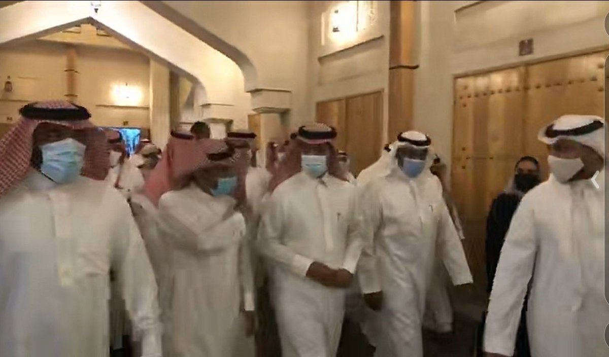 dr_mohammed14's tweet photo. @hasanewscom نتمنى تلبية المطالب لسكان #ضاحية_هجر في ظل دولتنا وحكومتنا الكريمة التي جعلت المواطن همها الاول في توفير المسكن المناسب والحياة الكريمة بتوجيهات #ملك_الحزم #خادم_الحرمين_الشريفين_الملك_سلمان و #ولي_العهد_الأمير_محمد_بن_سلمان لتحقيق #رؤية_السعودية_2030 
@saudimomra @majedhogail https://t.co/aG2bfudKwp