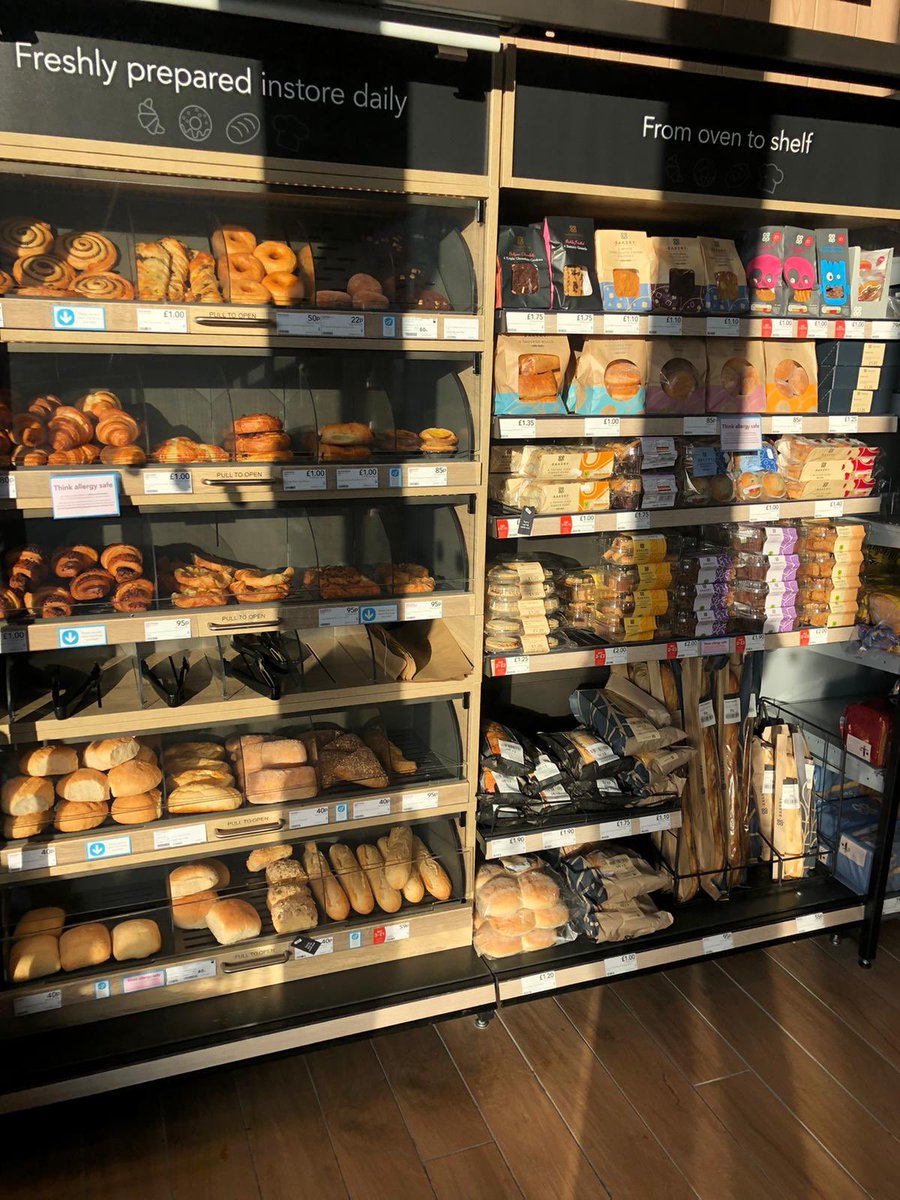 BoastScott's tweet photo. Some well deserved R and R at Castle Hill for our baker Jackie. An incredible Β£1570 last week in bakery sales and over Β£1500 for the past two weeks. Thank you for all your hard work and commitment #queenbaker @CarlyMuggivan20 @ShadwellMark @PeterBatt3 @coopukcolleague https://t.co/H40E3amU1I