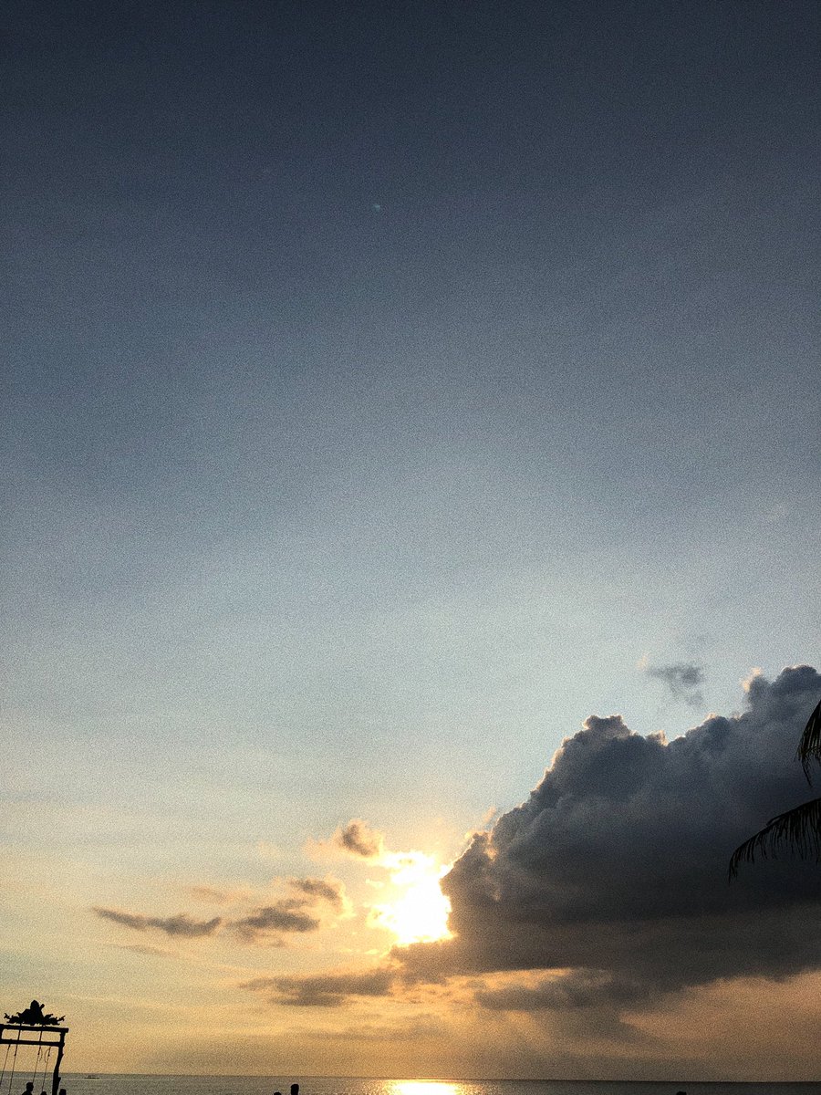 Uliaá´±á´º Ii Kinda Ia On Twitter Sending You Sunshine To Brighten Your Day Give It Your Best All The Way Dawn From Bali Indonesia Duskanddawnforenhypen D7 Enhypen Debut Enhypen Members Enhypen Https T Co Yxn4uvm1md twitter