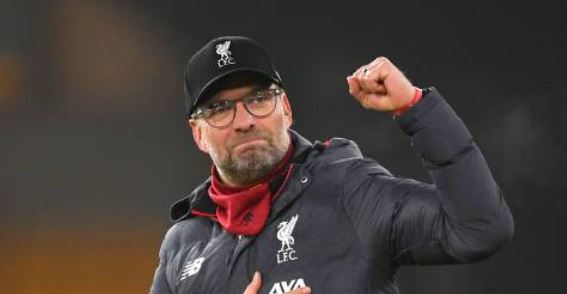 BBCSport's tweet image. Jurgen Klopp has said Liverpool may struggle to end the season with 11 players and warned "we are all done" unless broadcasters talk to each other.

Full story 👉 bbc.in/2J0Av2a #LFC #bbcfootball