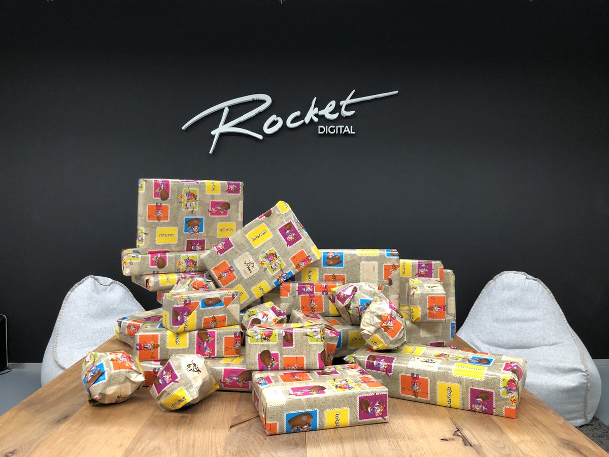 RocketDigitalBV's tweet photo. @yspeert_nl start de actie ‘Help Sinterklaas met 1.000 cadeaus’. De cadeautjes gaan naar kinderen in gezinnen waar Sinterklaas vieren met cadeaus niet vanzelfsprekend is. Hier dragen wij graag aan bij. Ook bijdragen? Bekijk hier alle details: https://t.co/kONycq29ue

#Sinterklaas https://t.co/29k79mYypd