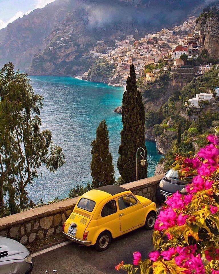 ItalyHidden's tweet photo. Do you ever been in Positano?😍📸 

#architecture #travelphotography #MondayMorning #MondayVibes https://t.co/HxPC2qGhQg