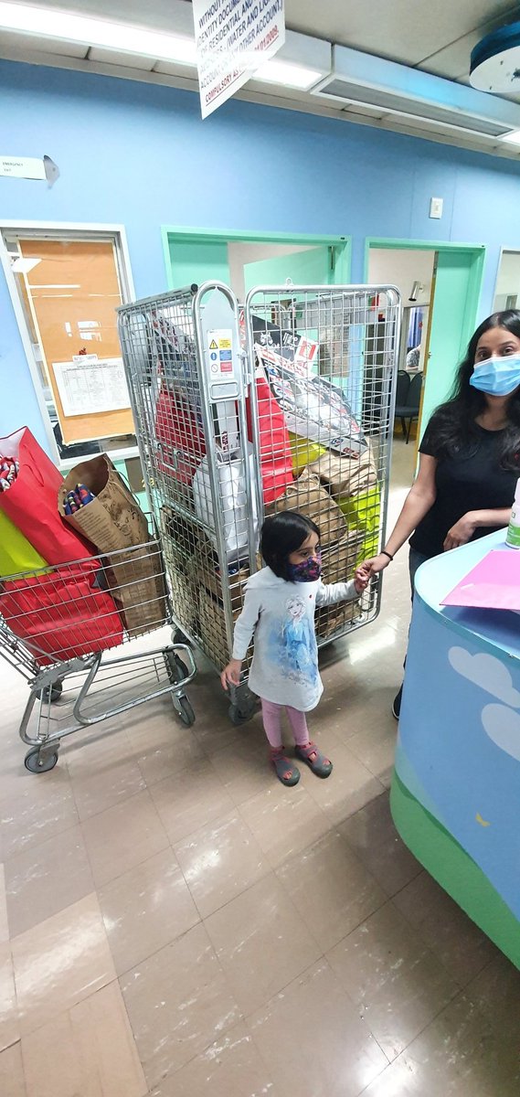 GamingMiracles's tweet photo. We handed out care packages and portable gaming stations to 140 kids who suffer from renal failure, at Charlotte Maxeke and two other hospitals.
Thank you for everyone who made this giveaway special and donated generously.
#MiniMiracles https://t.co/WkQZ2Dm8hj