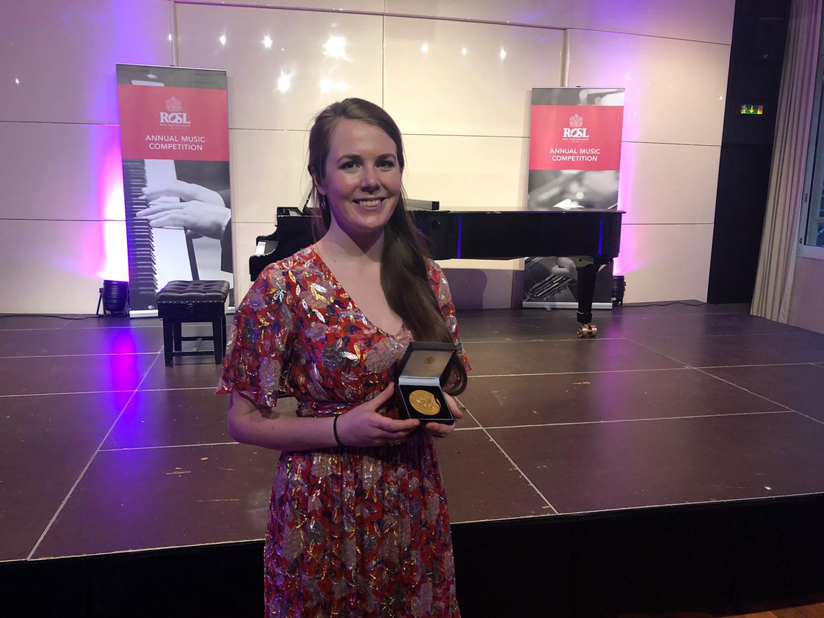 Our 2020 ROSL Annual Music Competition winner is violinist Eleanor Corr who has walked away with the  Gold medal and £15,000!

See all the AMC final performances in our film premiering tomorrow evening : bit.ly/36LtQ3Q

#ROSLAMC #ClassicalMusic <a href="/EleanorCorr/">Eleanor Corr</a>