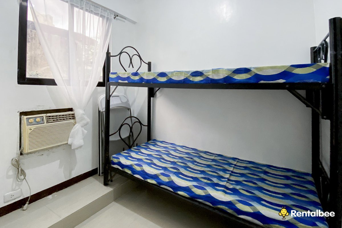 rentalbee's tweet photo. If you're looking for a quiet and bright room, we've got just the place for you! Located in the heart of Manila’s University Belt, this apartment is just minutes walk away from your school and favorite places! 🚶🏻‍♀️🌇

👉 https://t.co/9kccDIuTkg https://t.co/xOj5fxpMDE
