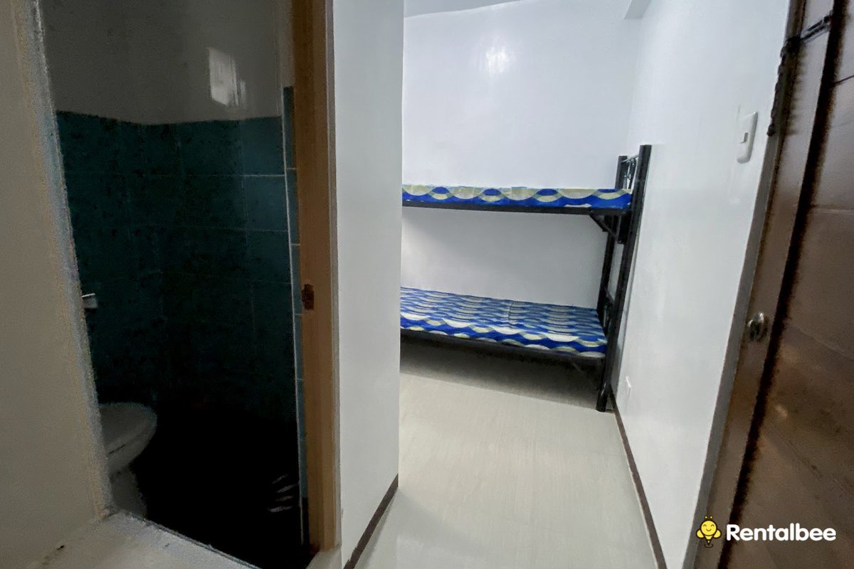 rentalbee's tweet photo. If you're looking for a quiet and bright room, we've got just the place for you! Located in the heart of Manila’s University Belt, this apartment is just minutes walk away from your school and favorite places! 🚶🏻‍♀️🌇

👉 https://t.co/9kccDIuTkg https://t.co/xOj5fxpMDE