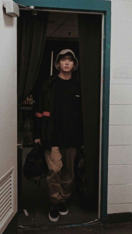 sarahnimbus's tweet photo. My favorite photos of jungkook hyung https://t.co/eeRSZiYwbP