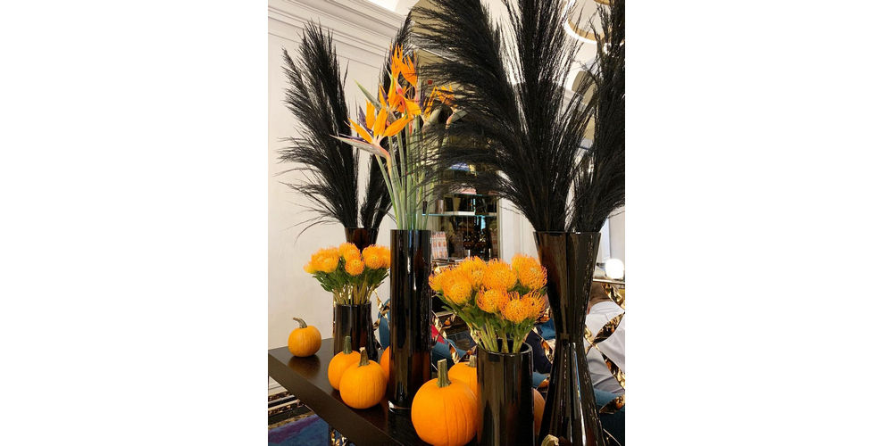 Wildcat_st's tweet photo. Kompozycje kwiatowe w wazonach "stożkowych" z https://t.co/VuNCjv5uke przygotowane przez Profesjonalną Firmę Florystyczną @zielony_slon #kwiaty #flowers #zakupy #prezent #wazon #glassvase #wystroj #hotel #restauracja #homedecor #homedesign #homedecoration #dekoracje #mieszkanie https://t.co/GsMk337vZQ
