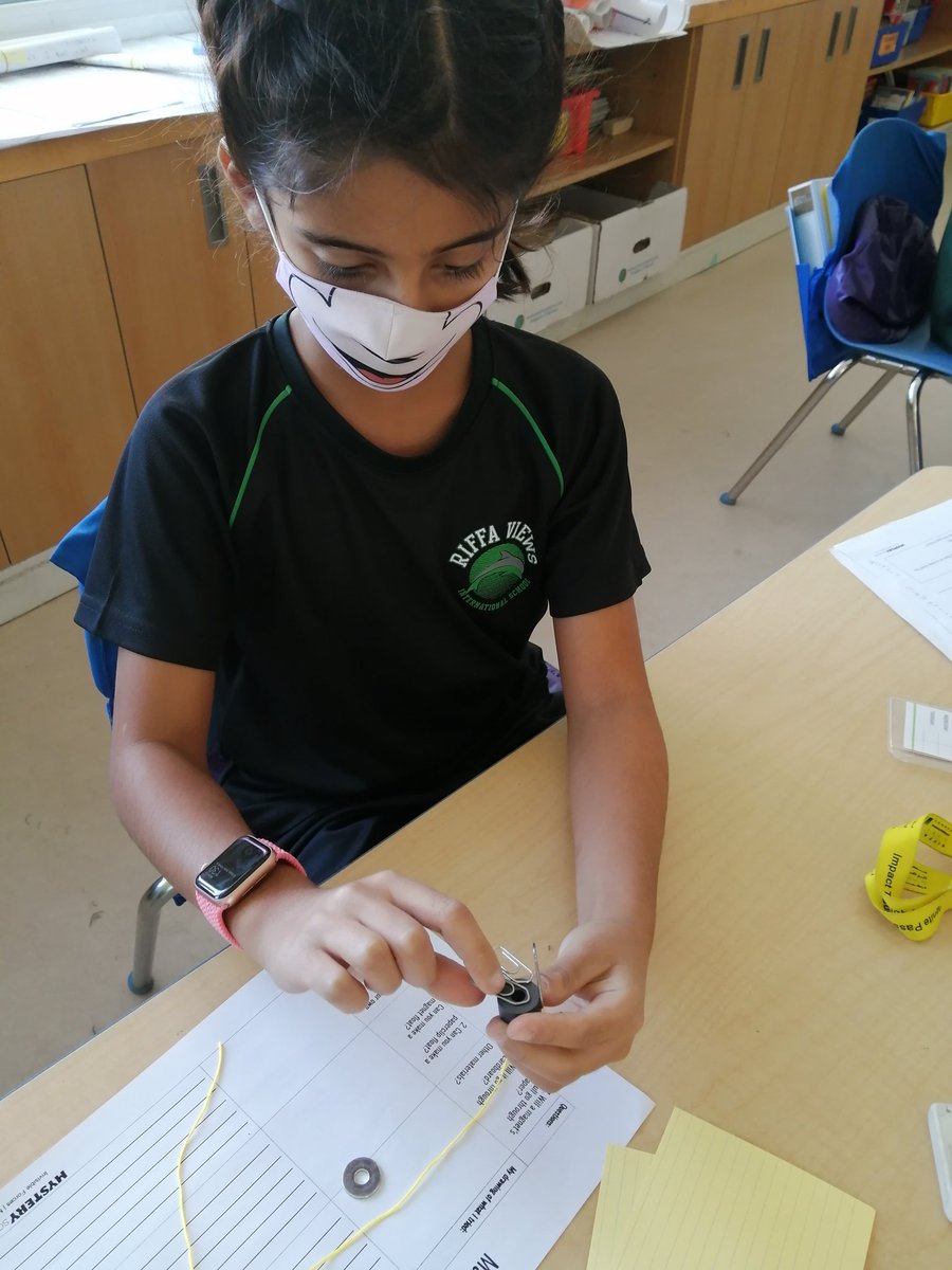 dlloyd_edu's tweet photo. 3rd graders @rvis_bh exploring magnets in our @MysterySci unit about force and motion. They loved experimenting with different materials to see what their magnets can do. #rvisionaries #issed @ISSCommunity https://t.co/yOsDOTJydl