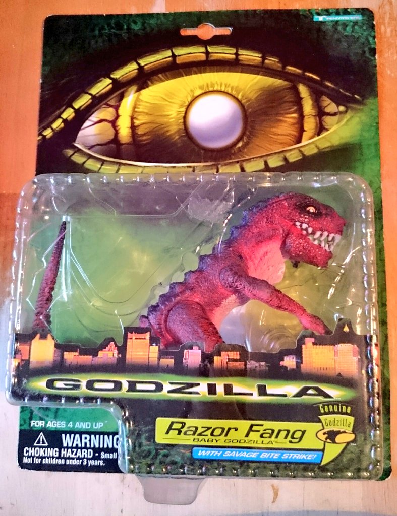 OFilmwelt's tweet image. &quot;Baby Godzilla&quot; Figur von &quot;Trendmasters&quot;!

Heute ist die Figur &quot;Baby Godzilla&quot; zu dem #Godzilla Film von Roland Emmerich aus dem Jahr 1998 bei mir eingezogen.
Die Figur ist ganz neu und Ovp.
#Trendmasters hatte zum #Film damals viel veröffentlicht. Ich freue mich über die #Figur.
