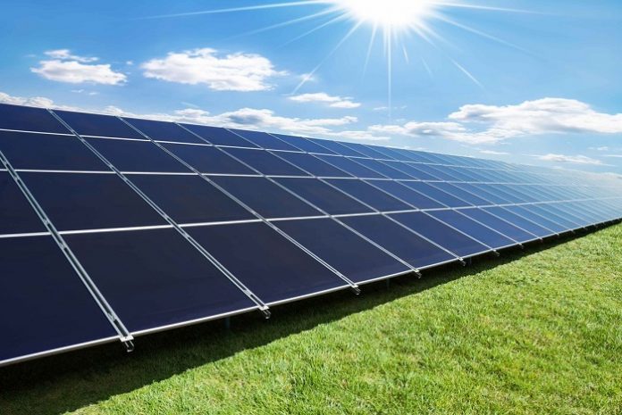 AEP_Africa's tweet photo. .@AfDB_Group and others to launch report on local currency #financing of sustainable off-grid #energy projects in #Africa. What obstacles do developers and businesses face in tapping into local currency credit and capital markets in Africa? Register here: https://t.co/LcJzqVJZKd. https://t.co/uhF6K4KH8N