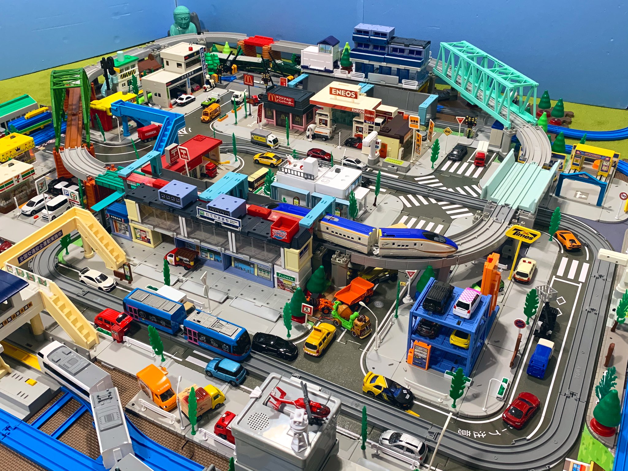 トミカタウン ジオラマ まとめて 節約 トミカタウン ジオラマ まとめて