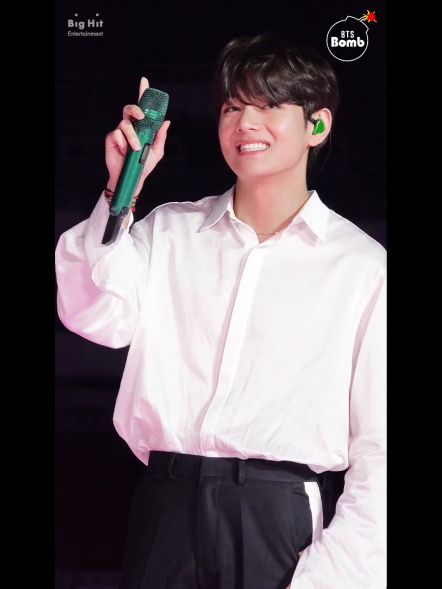 mymymy_bts's tweet image. 🤍🤍🤍✨✨✨🤍🤍🤍
@BTS_twt 
#GoodBoy #VisualDirector #TaeTae