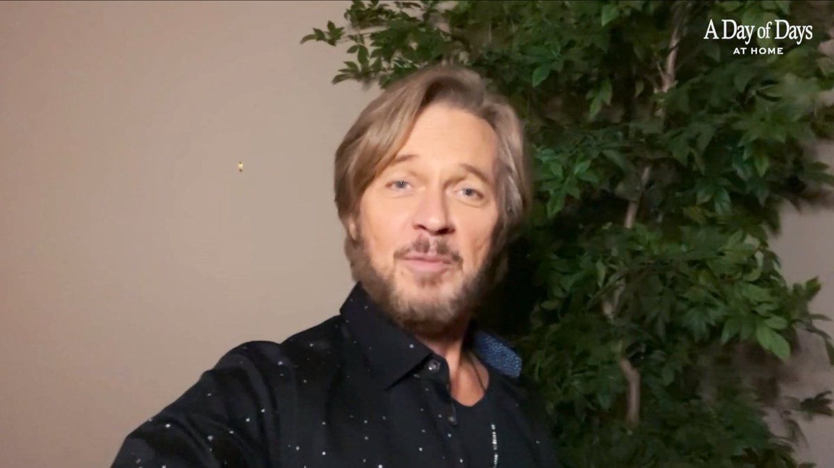 katr03's tweet photo. #ManCrushMonday #mcm From #DayOfDays2020. Always great to see Stephen Nichols. Really enjoyed the virtual experience of the event. #Days https://t.co/usimO9H333