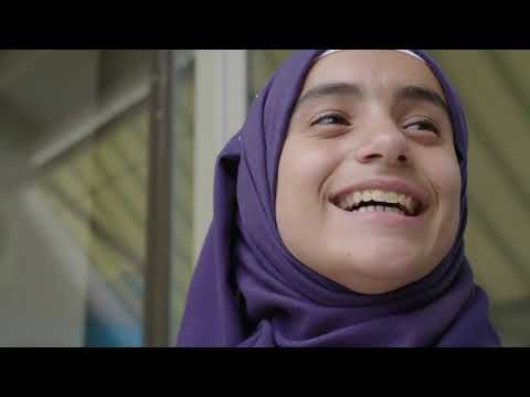 ONECampaign's tweet photo. As schools reopen, @Malala is urging girls to go back to the classroom as soon as it is safe to do so. "Nothing is more important for you than education, especially if you're a girl." Hear what she had to say https://t.co/uEi5w0x65V https://t.co/NE5kYuykeR
