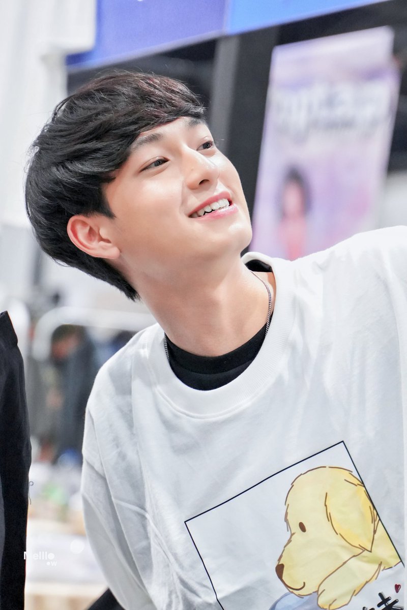 Melllow_th's tweet photo. — so cute ( ˘ ³˘)♥  #CHIMONxFANTOPIA2020 #chimonac #ChimonWachirawit #ชิม่อนไงจะใครหล่ะ https://t.co/QKaYONr4vA